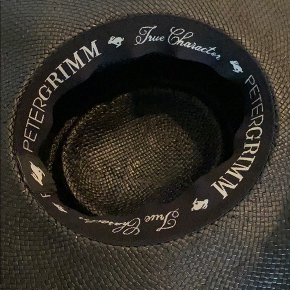 Black straw hat - Picture 4 of 4